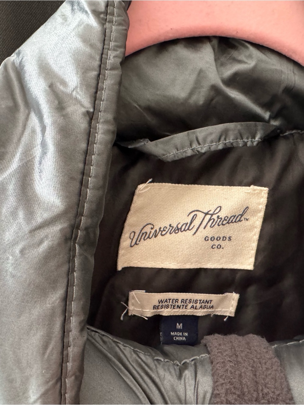 Universal Thread Women’s Charcoal Puffer Jacket
